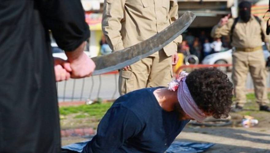 Φρίκη! Αποκεφάλισε φίλο του που κακοποίησε την κοπέλα του